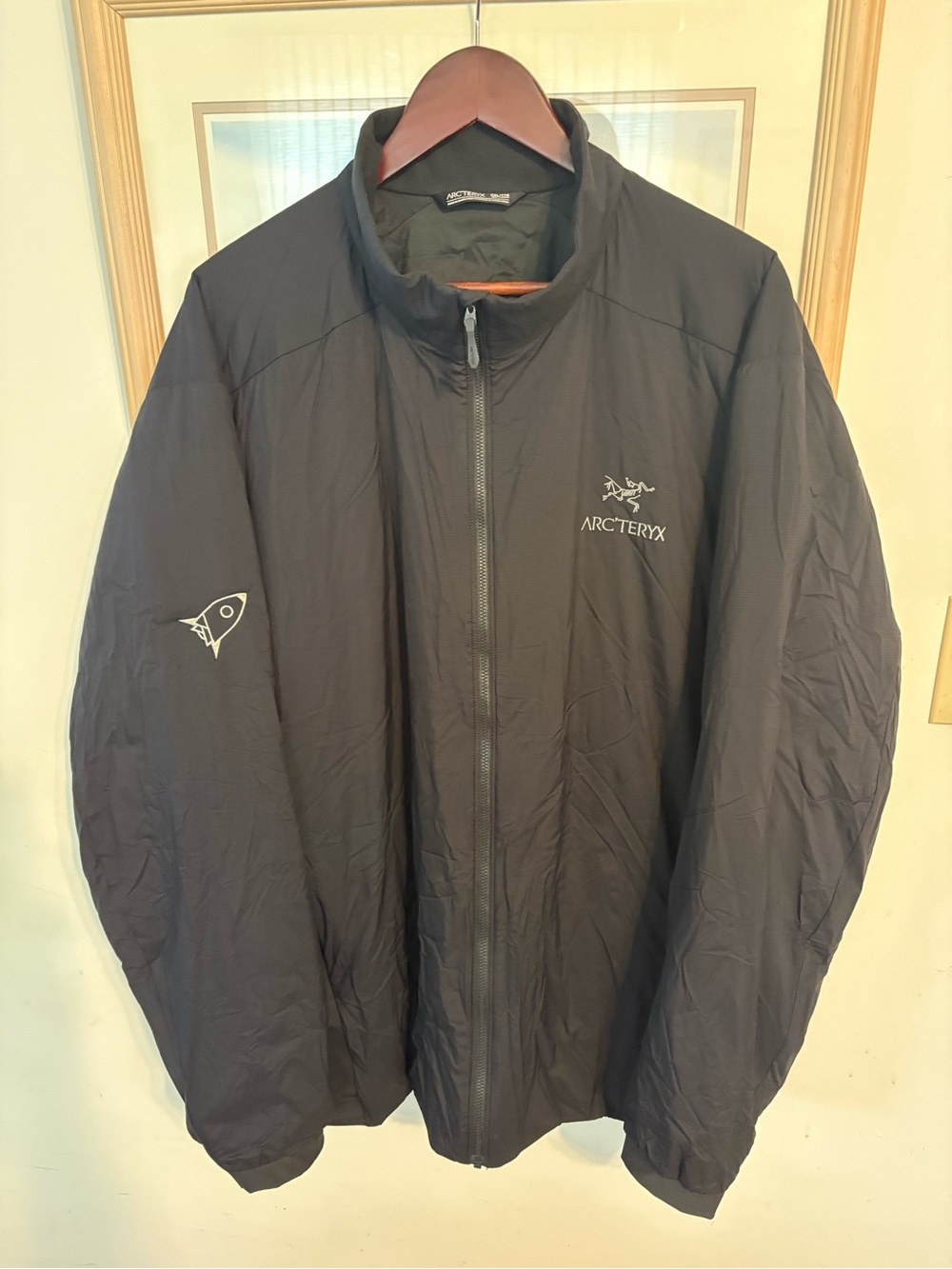 Arc'teryx Atom Men's Black Lightweight Insulated Jacket